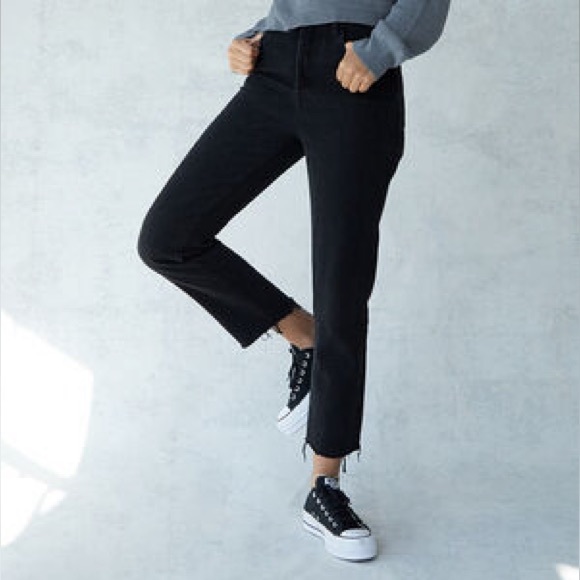 New PacSun Eco Black High Waisted Raw Hem 100% cotton Straight Leg Jeans - Picture 9 of 9
